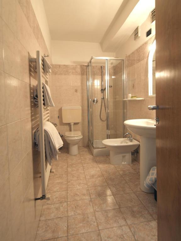 Albergo Nazionale Vernante Habitación foto